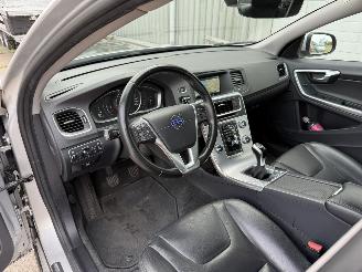 Volvo S-60 2.0 D2 picture 15
