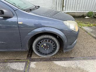 Opel Astra GTC 1.8 Edition Automaat Airco picture 9