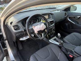 Volvo V-40 1.6 T4 Momentum picture 21