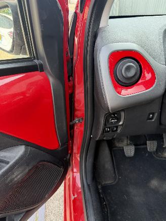 Toyota Aygo 1.0 VVT-i X-Play Multimedia Camera picture 11