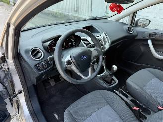 Ford Fiesta 1.25 Titanium picture 15