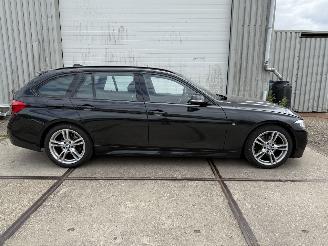 BMW 3-serie 320i High Executive M-Sport picture 8