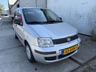 krockskadad bil auto Fiat Panda 1.2 Active 29.911km NAP 2011/5