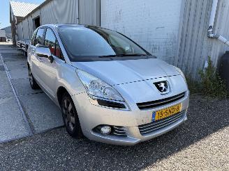  Peugeot 5008 1.6 THP Family 2011/11