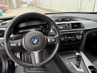 BMW 3-serie 318i M-Sport Panoramadak H/K Leer picture 13