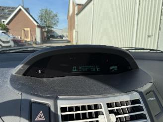 Toyota Yaris 1.3 VVTi Sol Automaat picture 16