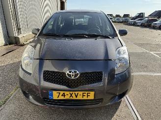 Toyota Yaris 1.3 VVTi Sol Automaat picture 9