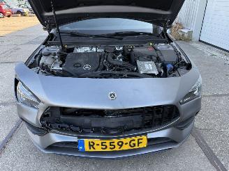 Mercedes Cla-klasse 200 AMG Line Panoramadak picture 11