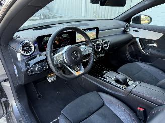 Mercedes Cla-klasse 200 AMG Line Panoramadak picture 20