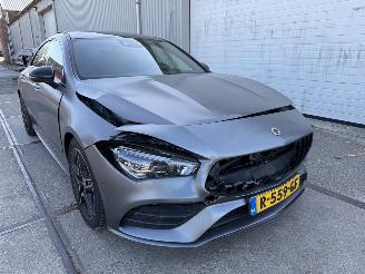 Mercedes Cla-klasse 200 AMG Line Panoramadak picture 8