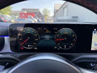 Mercedes Cla-klasse 200 AMG Line Panoramadak picture 22