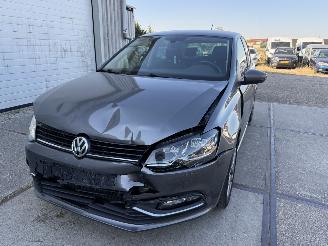 Volkswagen Polo 1.2 TSI Allstar Navigatie picture 9