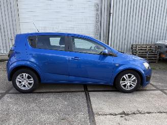 Chevrolet Aveo 1.2 LT picture 7