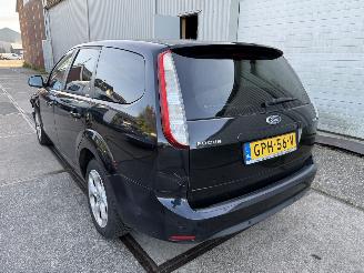 Ford Focus 1.6 TDCi Limited picture 5