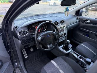 Ford Focus 1.6 TDCi Limited picture 15