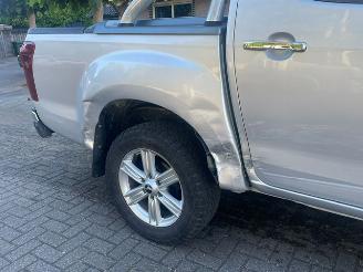 Isuzu D-Max 4x4 LSX EURO 6 AIRCO picture 13
