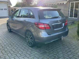 Mercedes B-klasse 200 d PANORAMADAK CAMERA NAVI LED picture 3