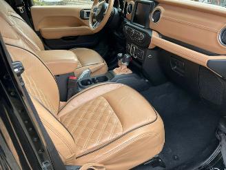 Jeep Wrangler Sahara Plug in Hybrid Soft Top picture 12