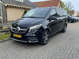 begagnad bil auto Mercedes V-klasse 250d LANG EURO6 AMG LINE 7SITZE NAVI CAMERA 2016/10