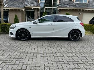 Mercedes A-klasse 200 AMG LINE COMAND XENON picture 2