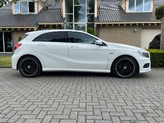 Mercedes A-klasse 200 AMG LINE COMAND XENON picture 5