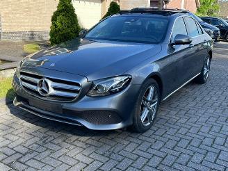 skadebil auto Mercedes E-klasse 220 d AVANTGARDE PANO NAVI CAMERA LED 2017/5