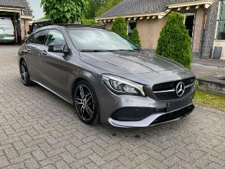 krockskadad bil auto Mercedes Cla-klasse 180 AMG LINE PANO CAMERA COMAND 2019/4