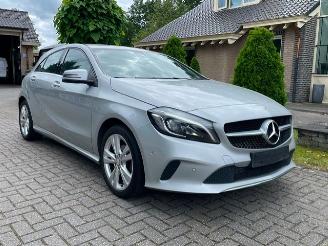 skadebil auto Mercedes A-klasse 180 d SPORT NAVI LED PDC 2016/5