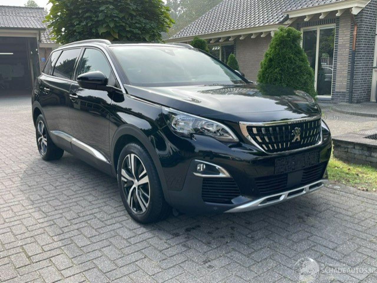 Peugeot 5008 1.2 PureTech Allure