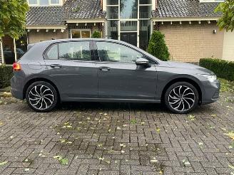 Volkswagen Golf VIII 1.5 eTSI PANO NAVI CAMERA picture 2