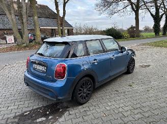 Mini Cooper AUTOMAAT 1.5 SPORT NAVI LEER CLIMA CAMERA B.J 07-2021 FULL OPTIONS picture 4