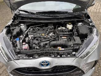 Toyota Yaris 1.5 HYBRIDE AUTOMAAT NAVI CLIMA CAMERA LED B.J 08-2022 picture 17