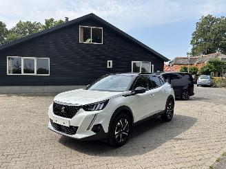 damaged passenger cars Peugeot 2008 GT LINE AUTOMAAT 130 PK NAVI CLIMA CAMERA LED B.J 2022 2022/7
