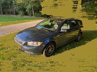 skadebil auto Volvo  1.8. 2005/9