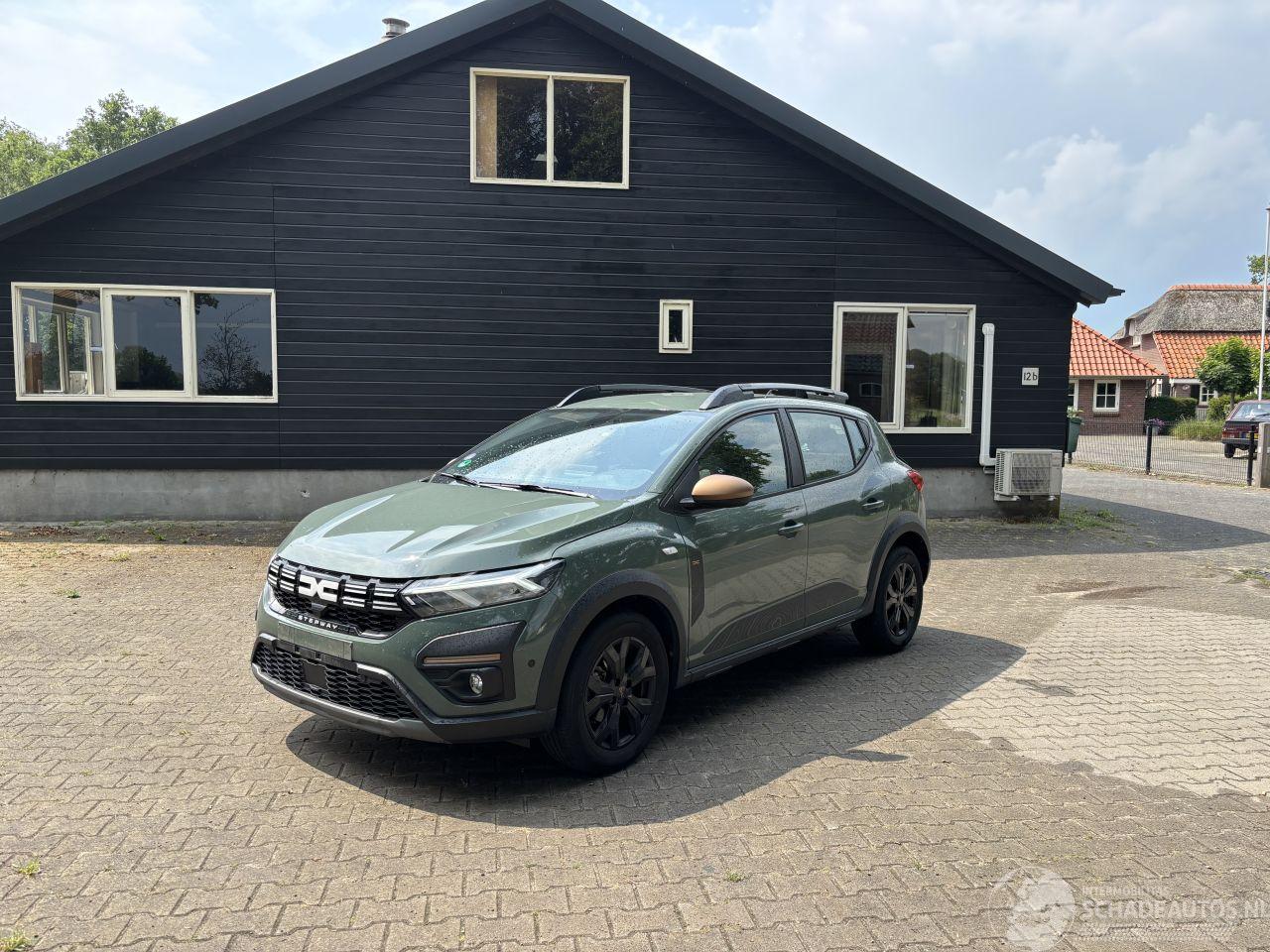 Dacia Sandero STEPWAY EXTREEM 110 PK CLIMA CAMERA LED CRUISE PDC B.J 02-2024