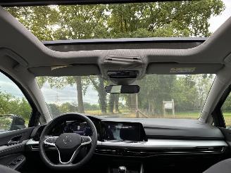 Volkswagen Golf 8 STYLE 1.5 PANO NAVI 130 PK CLIMA PDC LED B.J 05-2023 picture 10