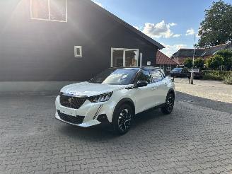 krockskadad bil auto Peugeot 2008 GT LINE AUTOMAAT NAVI CLIMA CAMERA LED CRUISE B.J 2022 2022/5