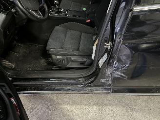 Volkswagen Passat GTE AUTOMAAT NAVI CLIMA CAMERA PDC B.J 2022 picture 11