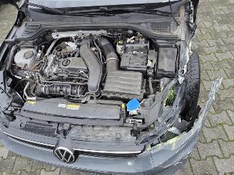 Volkswagen Golf 8.5 ETSI 1.5 HYBRIDE AUTOMAAT NAVI CLIMA CAMERA LED VIRT DASH TREKHAAK B.J 12-2024 picture 16