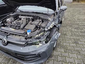 Volkswagen Golf 8.5 ETSI 1.5 HYBRIDE AUTOMAAT NAVI CLIMA CAMERA LED VIRT DASH TREKHAAK B.J 12-2024 picture 18