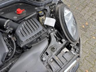 Mini One 1.5 EDITION CLIMA ABS B.J 2018 Lichte schade picture 16