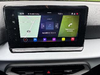 Seat Arona TSI STYLE 110 PK NAVI CLIMA CAMERA LED PDC B.J 2024 picture 17