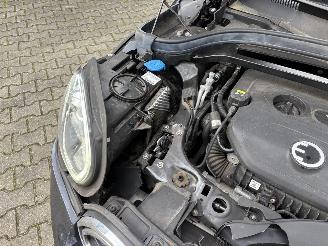 Mini Countryman COOPER HYBRIDE PLUG IN SE 4AWD AUTOMAAT NAVI CLIMA LEER LED PDC B.J 2019 picture 10