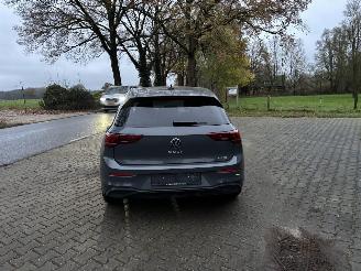 Volkswagen Golf 8.5 ETSI 1.5 HYBRIDE AUTOMAAT NAVI CLIMA CAMERA LED VIRT DASH TREKHAAK B.J 12-2024 FACELIFT picture 6