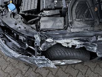 Volkswagen Golf 8.5 ETSI 1.5 HYBRIDE AUTOMAAT NAVI CLIMA CAMERA LED VIRT DASH TREKHAAK B.J 12-2024 FACELIFT picture 13