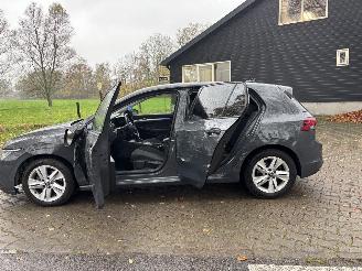 Volkswagen Golf 8 TSI 110 PK EDITION NAVI CLIMA CAMERA LED PDC B.J 2023 picture 12