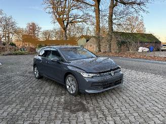 Volkswagen Golf FACELIFT 8.5 ETSI 1.5 HYBRIDE AUTOMAAT NAVI CLIMA CAMERA LED VIRT DASH TREKHAAK B.J 12-2024 picture 3