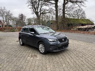 Seat Arona STYLE 110 PK NAVI CLIMA CAMERA PDC LED FACELIFT B.J 2024 picture 3