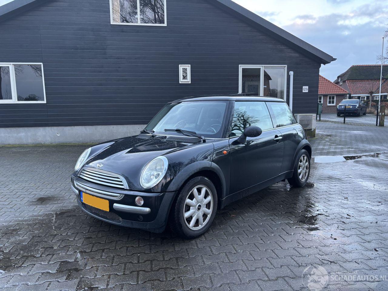 Mini One PANORAMADAK 1.6 AIRCO B.J 2003. APK Maart 2027