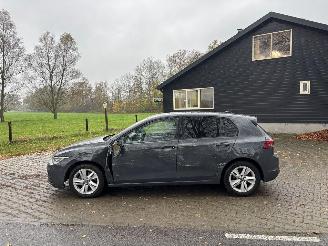 Volkswagen Golf 8 TSI 110 PK EDITION NAVI CLIMA CAMERA LED PRIVACY GLASS B.J 2023 picture 5